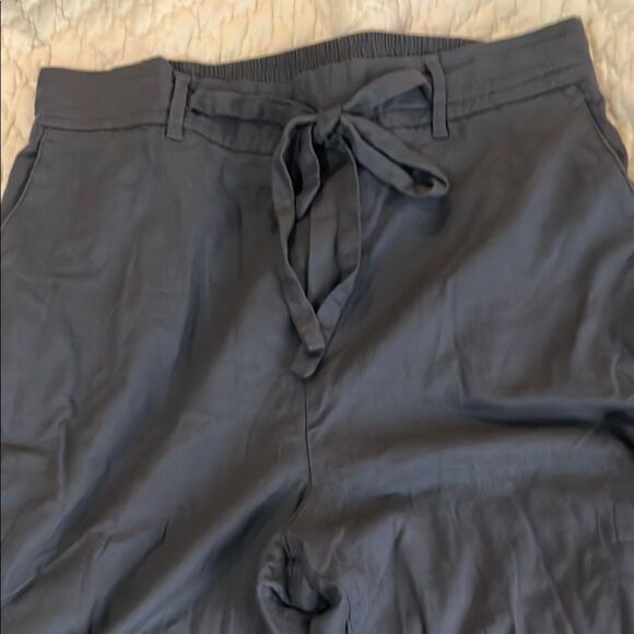 Stylish Gray Kut Tie-Waist Pants - Picture 1 of 5